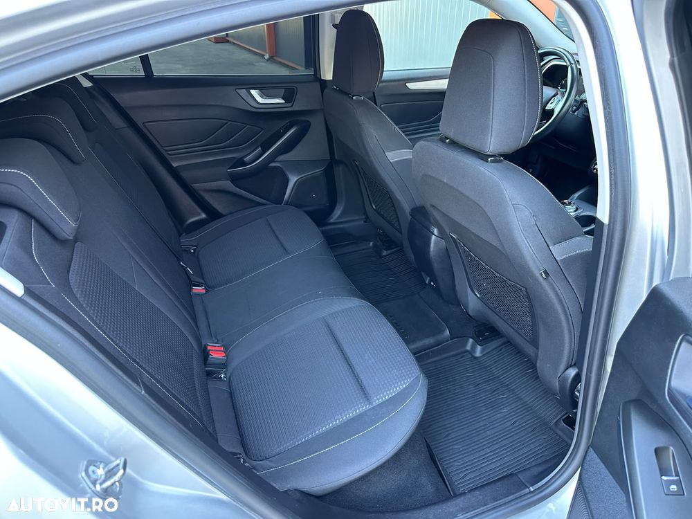Ford Focus 1.5 EcoBlue Start-Stopp-System Aut. ACTIVE STYLE - 18
