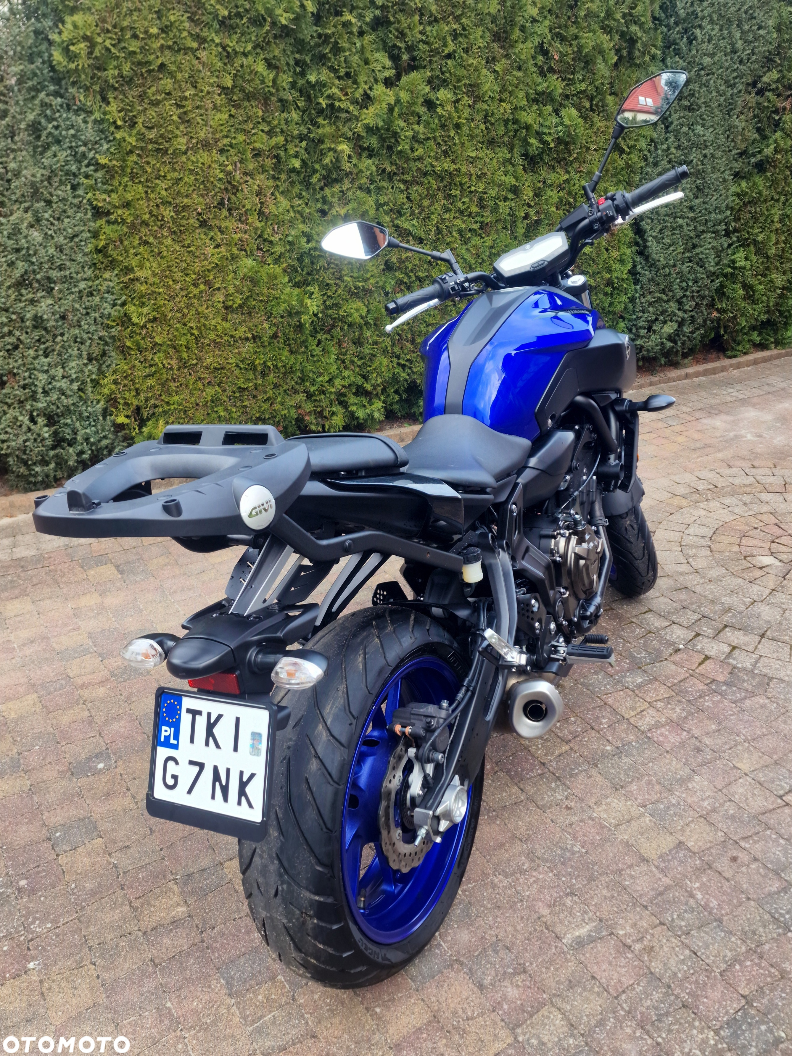 Yamaha MT - 8