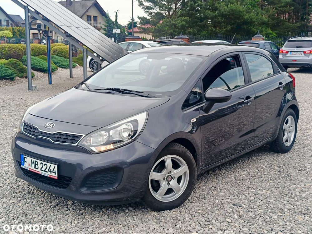 Kia Rio 1.2 Attract - 1