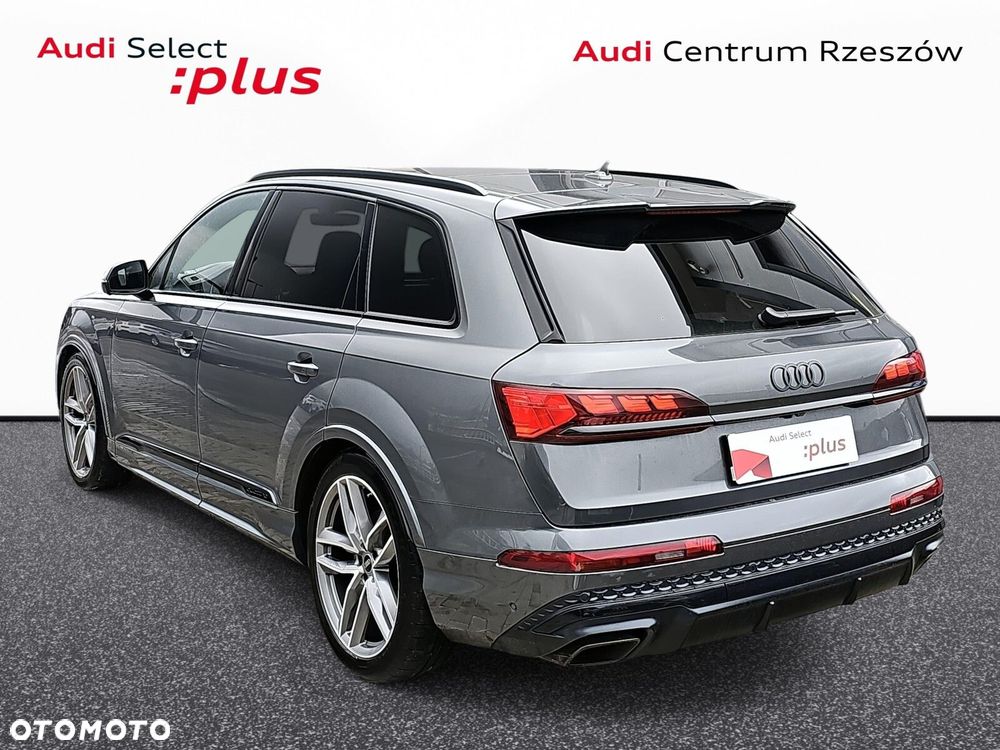 Audi Q7 - 7