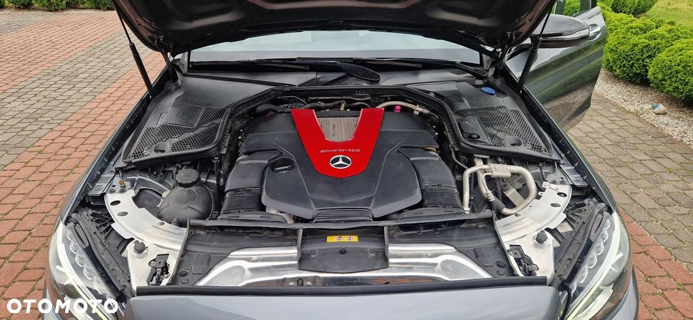 Mercedes-Benz Klasa C AMG 43 4-Matic - 21