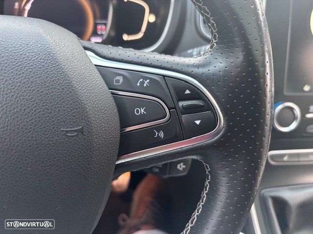 Renault Grand Scénic BLUE dCi 150 BLACK EDITION - 26