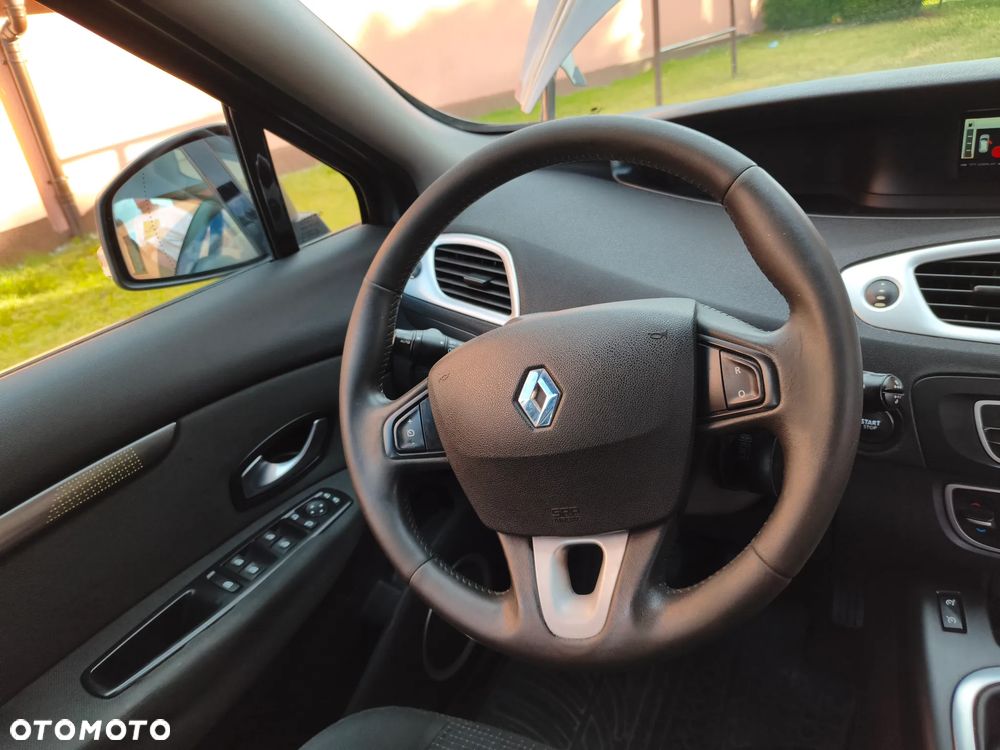Renault Scenic - 13