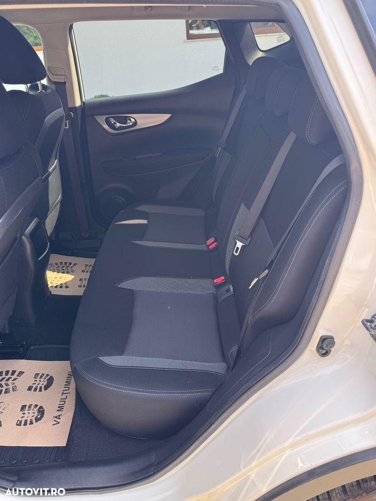 Nissan Qashqai 1.6 DCI Start/Stop X-TRONIC N-Connecta - 5