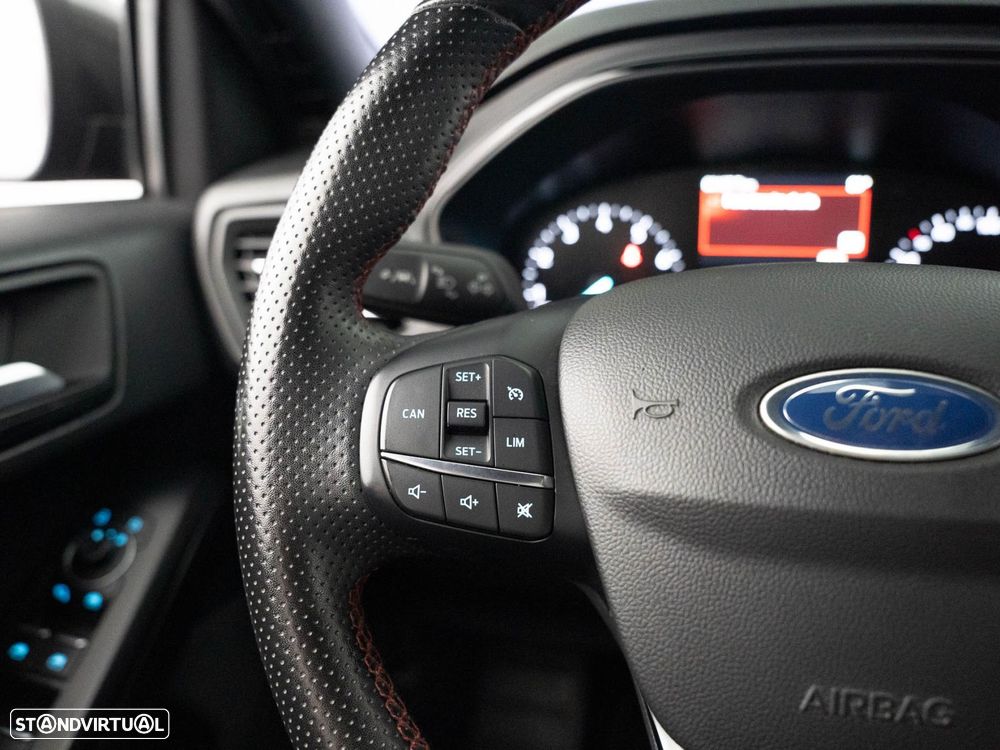 Ford Focus SW 1.0 EcoBoost MHEV ST-Line - 21