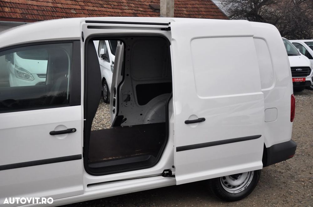 Volkswagen Caddy Maxi 2.0 TDI 75 kW - 12