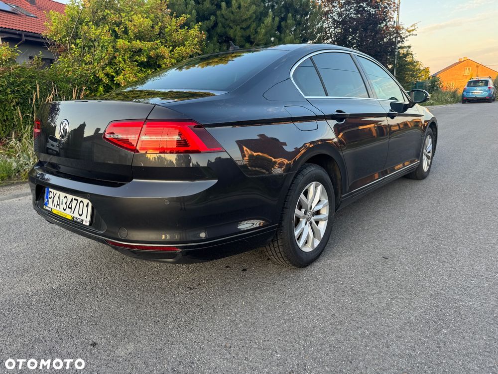 Volkswagen Passat 1.5 TSI OPF DSG Comfortline - 4