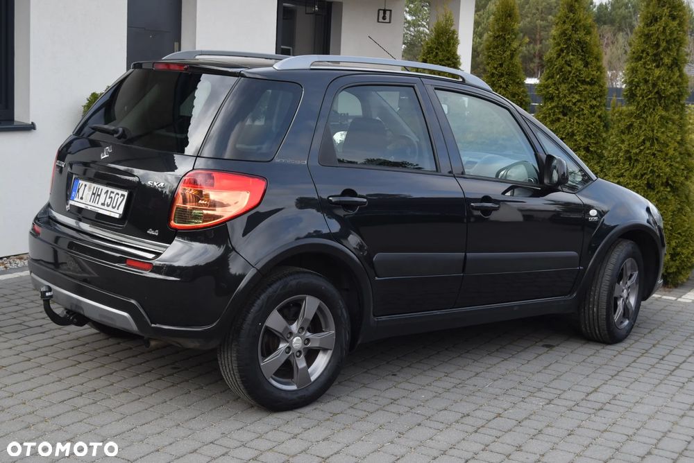 Suzuki SX4 2.0 DDiS Premium 4WD - 9