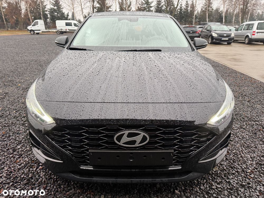 Hyundai i30 1.5 T-GDI 48V-Hybrid Advantage - 2