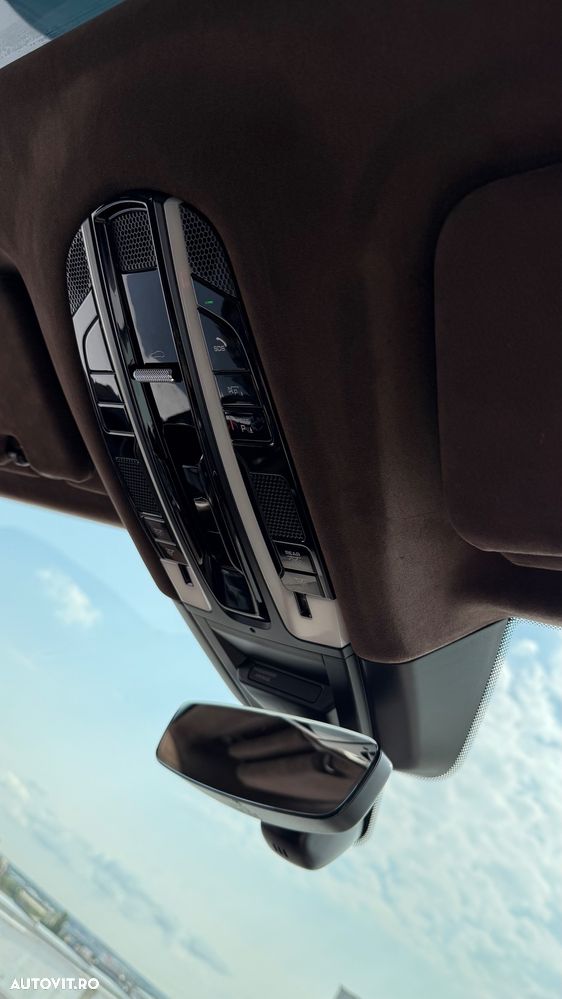 Porsche Cayenne Turbo Tiptronic S - 22