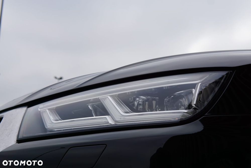 Audi SQ5 - 5