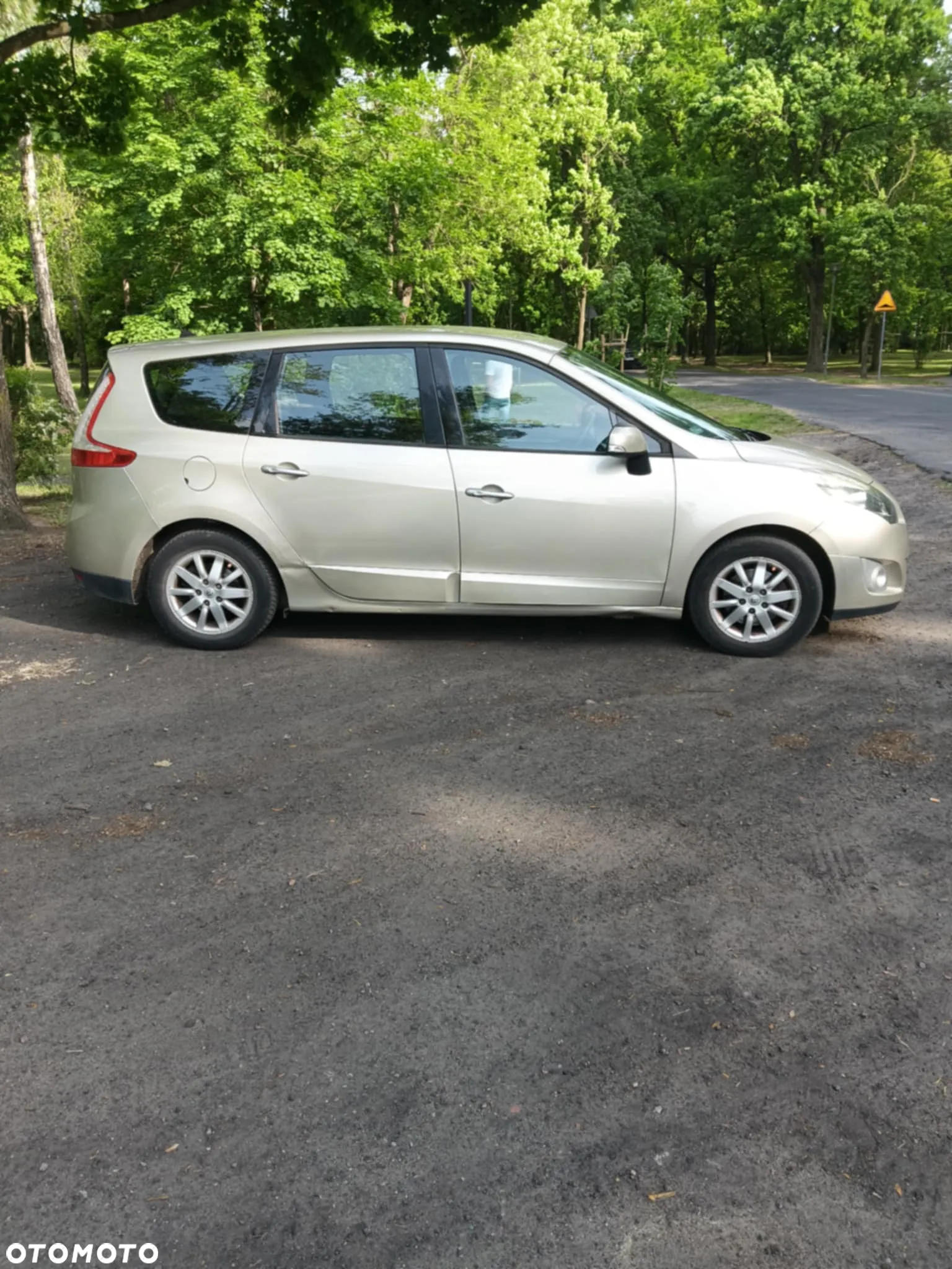 Renault Scenic - 6