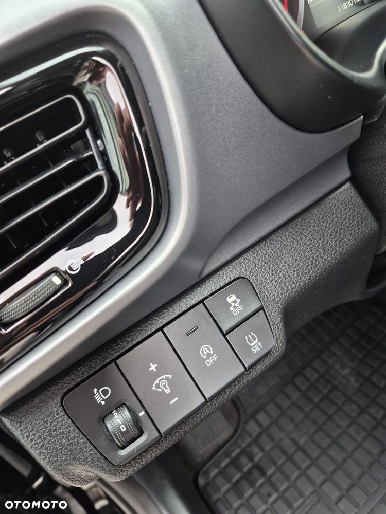 Kia Stonic 1.0 T-GDI MHEV L Business Line - 16