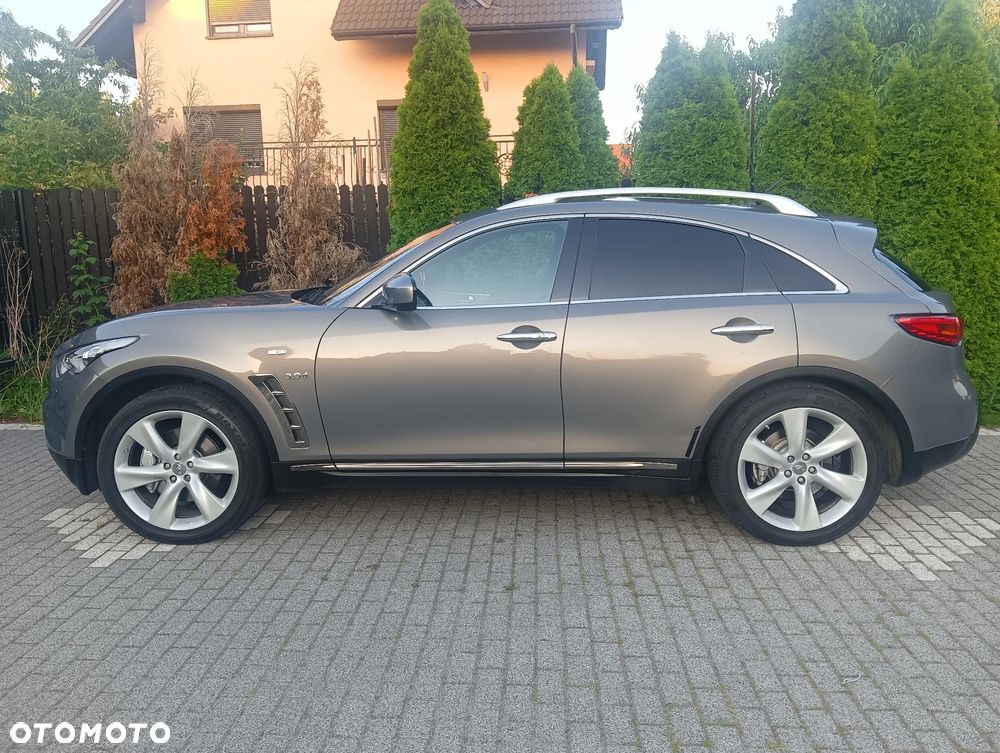 Infiniti QX70 3.0d S Premium - 17
