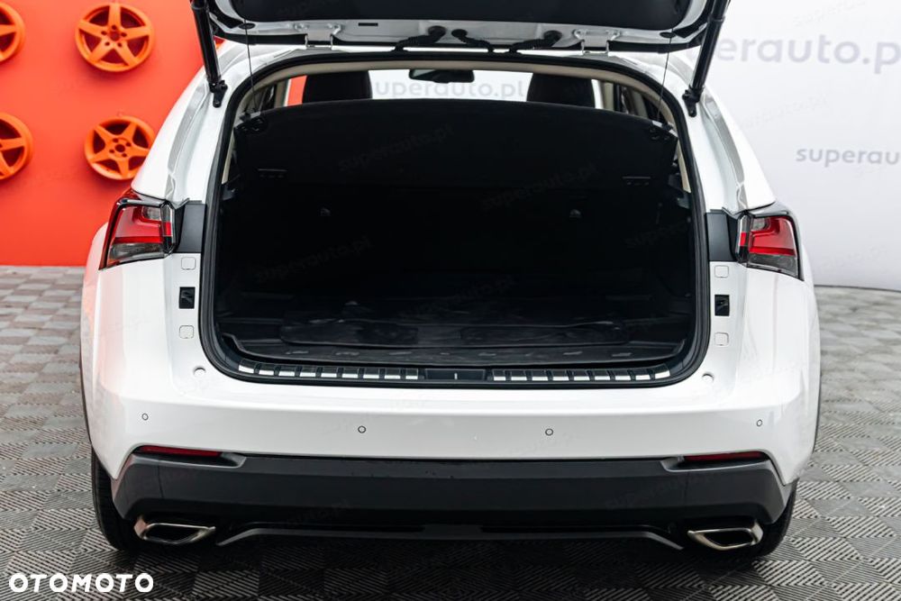 Lexus NX 200t Comfort AWD - 31