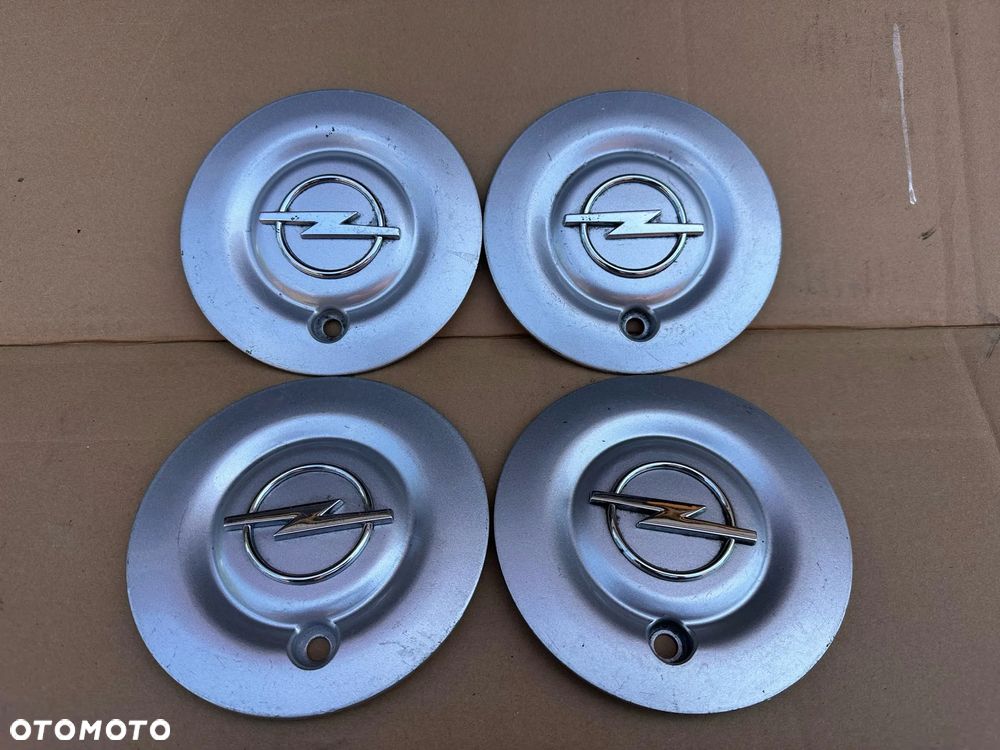 Dekielki emblematy Opel /0P 90 498 215 CT / Komplet