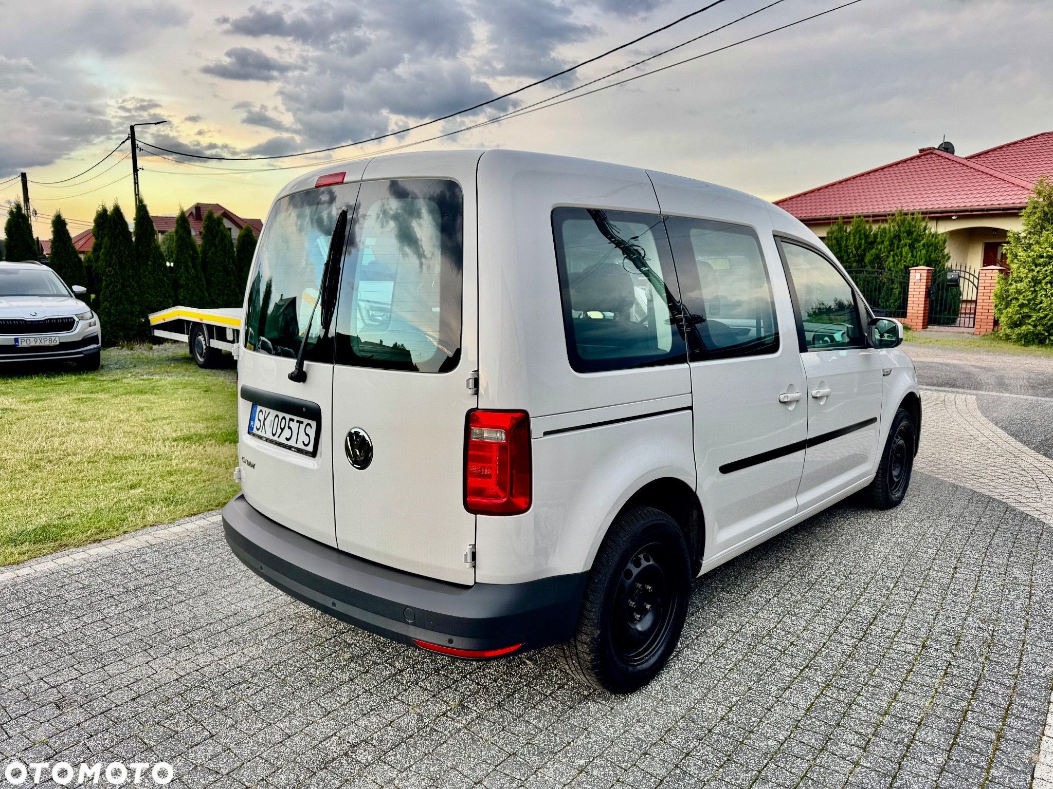 Volkswagen Caddy 2.0 TDI Comfortline - 5