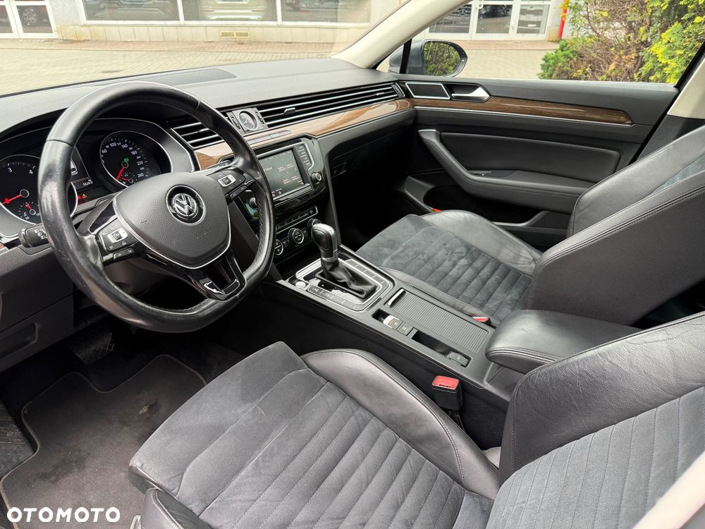 Volkswagen Passat - 7