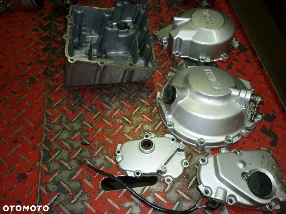 Silnik na części Yamaha YZF R6 rok 2000 - 4