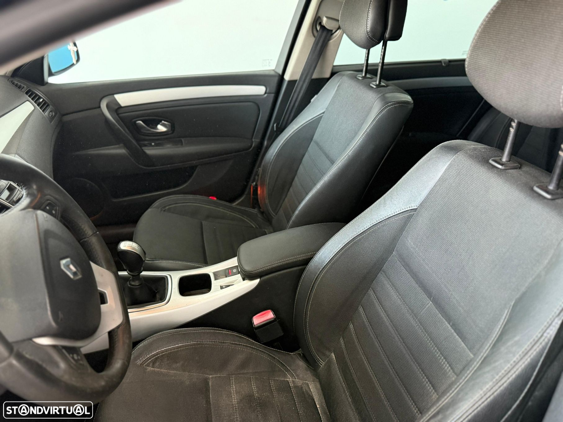 Renault Laguna Break 1.5 dCi Confort - 4
