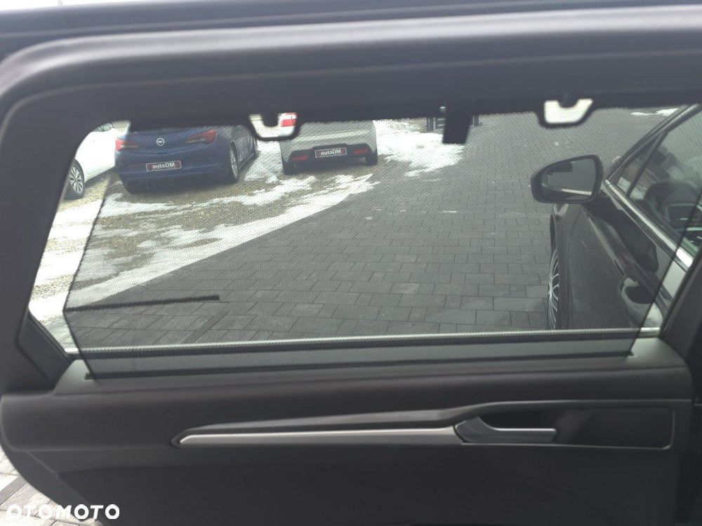 Ford Mondeo - 23