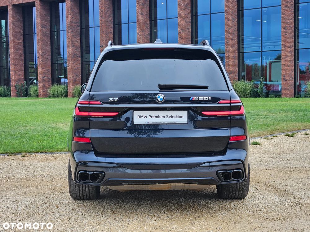 BMW X7 M50i sport - 9