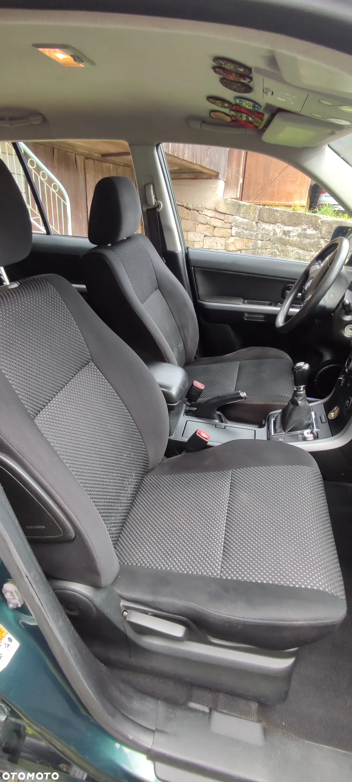 Suzuki Grand Vitara 2.0 - 7
