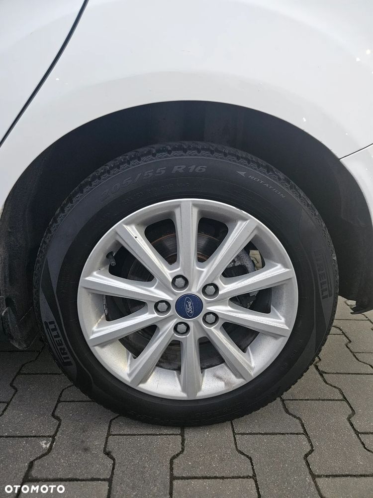 Ford Focus 1.5 TDCi Trend - 12