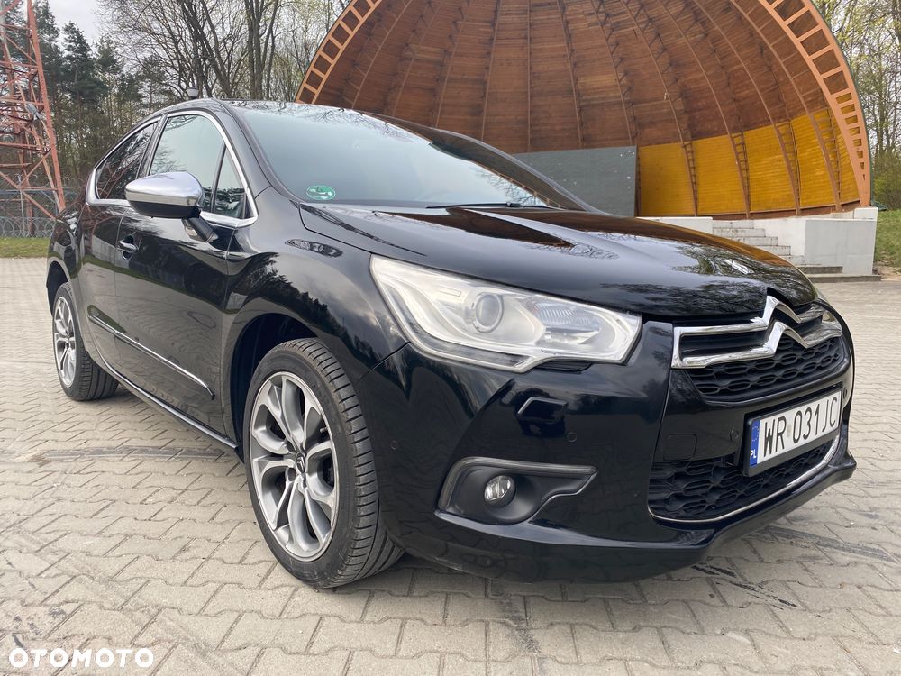 Citroën DS4 1.6 e-HDi SoChic MCP - 4