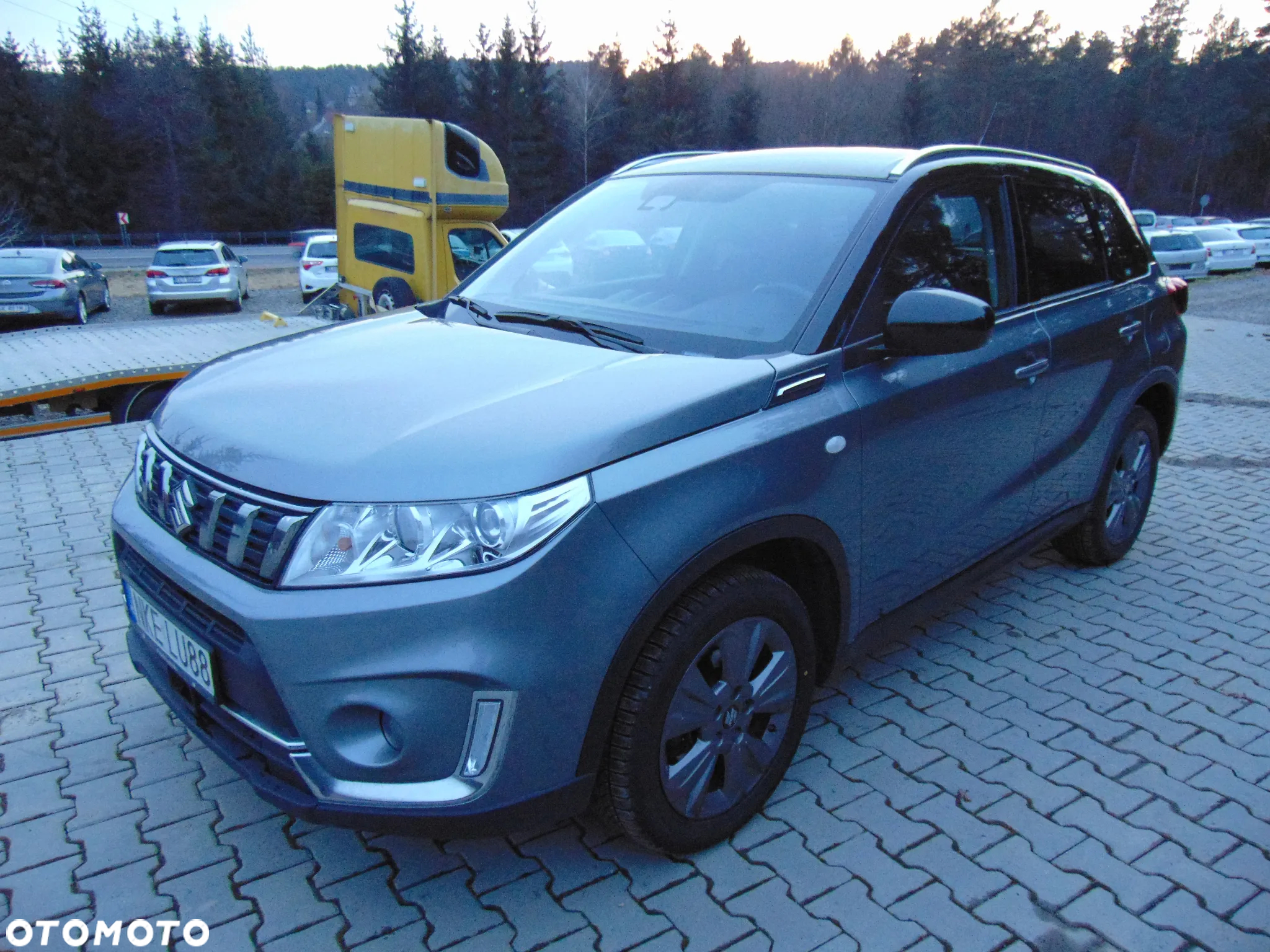 Suzuki Vitara 1.0 Boosterjet Premium 4WD - 3