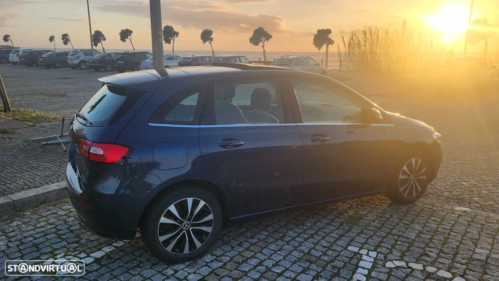 Mercedes-Benz B 250 e 8G-DCT Edition 2021 - 6
