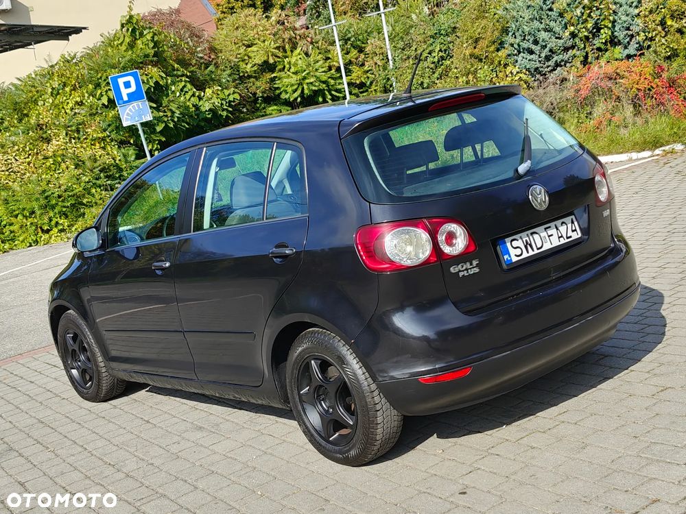 Volkswagen Golf Plus 1.9 TDI Comfortline - 33