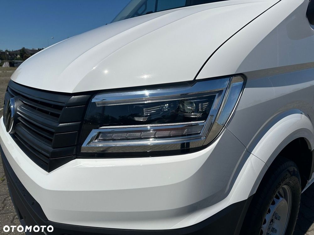 Volkswagen Crafter 35 2.0 TDI L3H3 3640 177 KM - 23