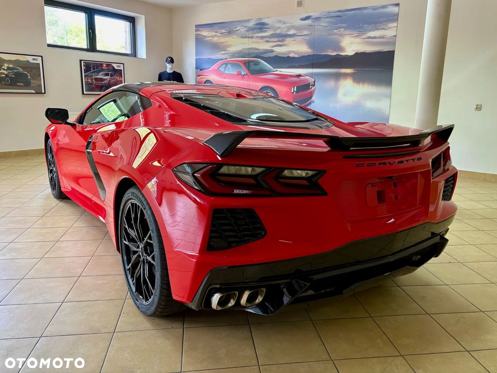 Chevrolet Corvette - 7