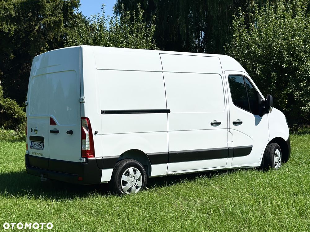 Nissan Interstar - 5
