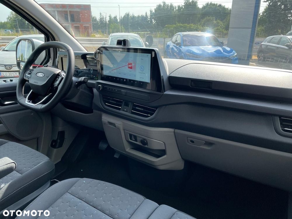 Ford Transit Custom - 29