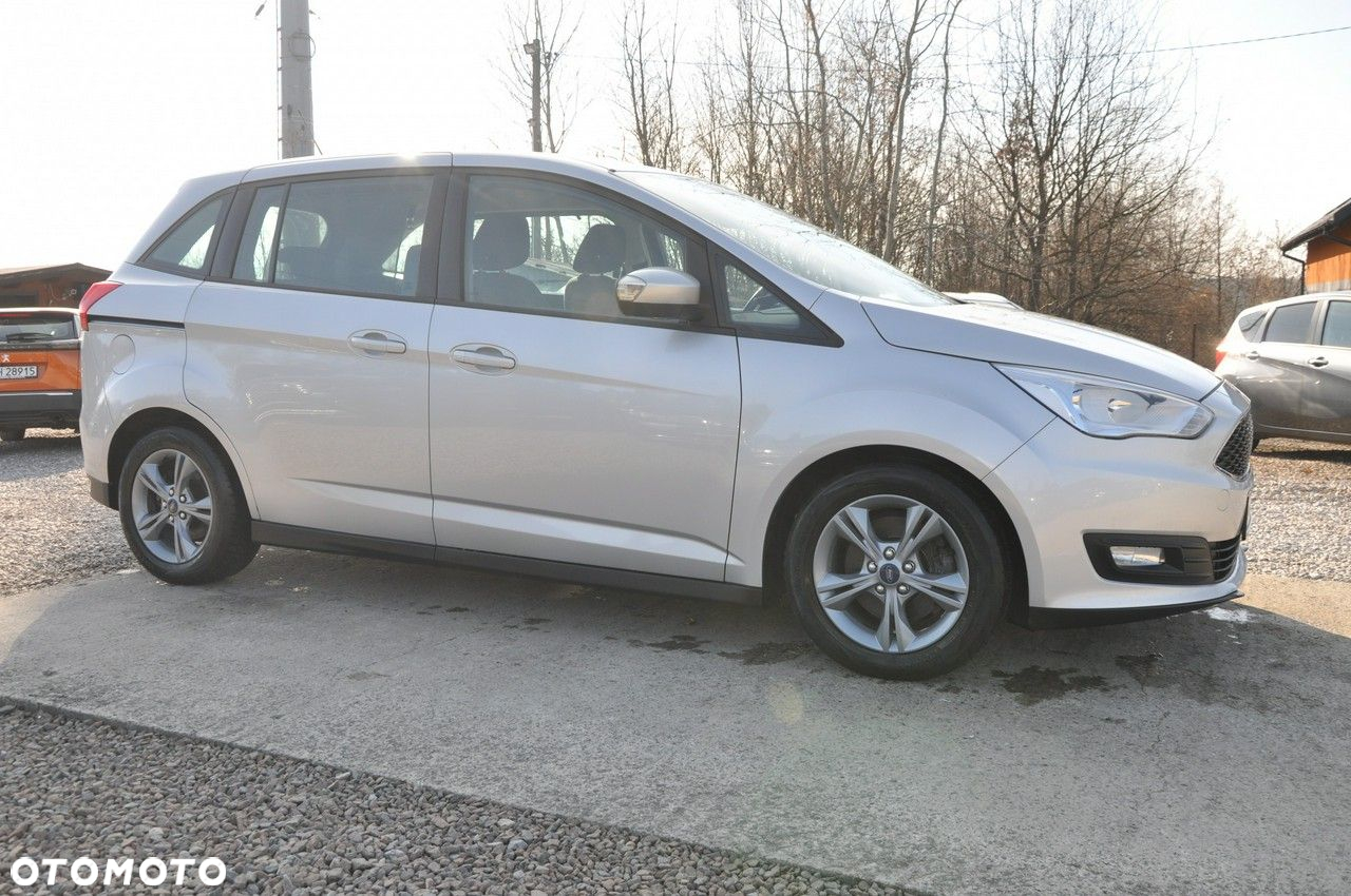 Ford Grand C-MAX - 8