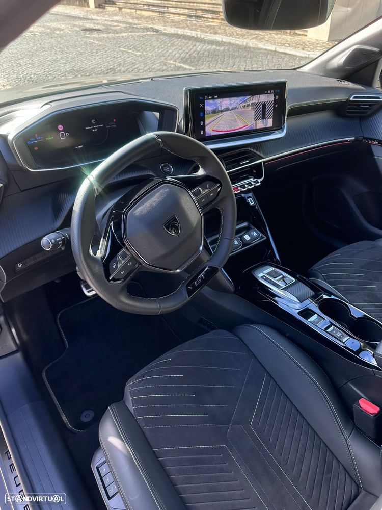 Peugeot e-208 GT - 15
