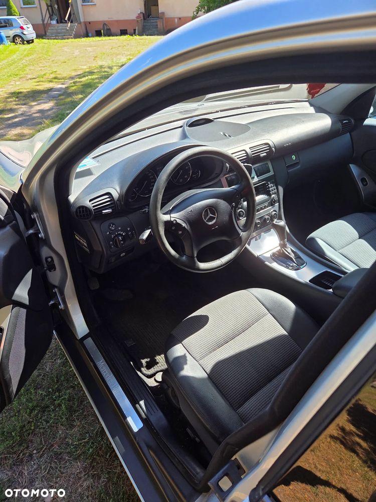 Mercedes-Benz Klasa C 200 CDI Automatik Avantgarde DPF - 12
