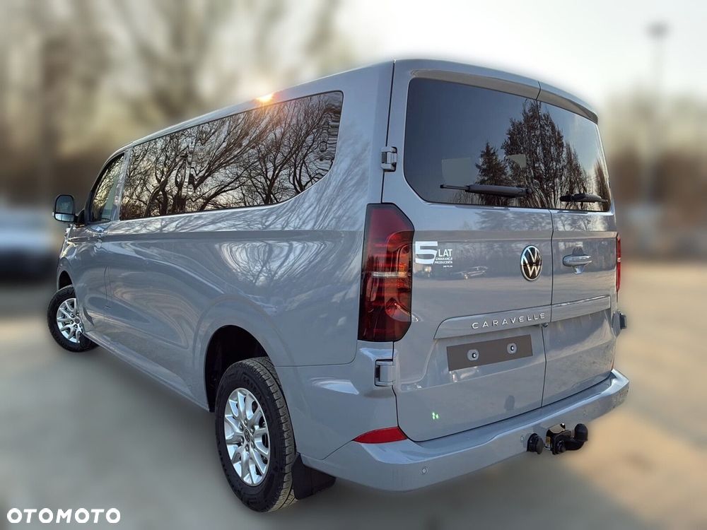 Volkswagen Caravelle - 4