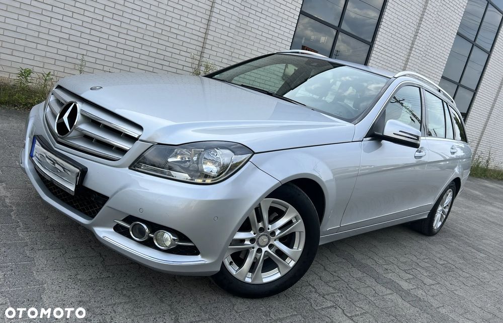 Mercedes-Benz Klasa C 220 CDI DPF (BlueEFFICIENCY) - 1