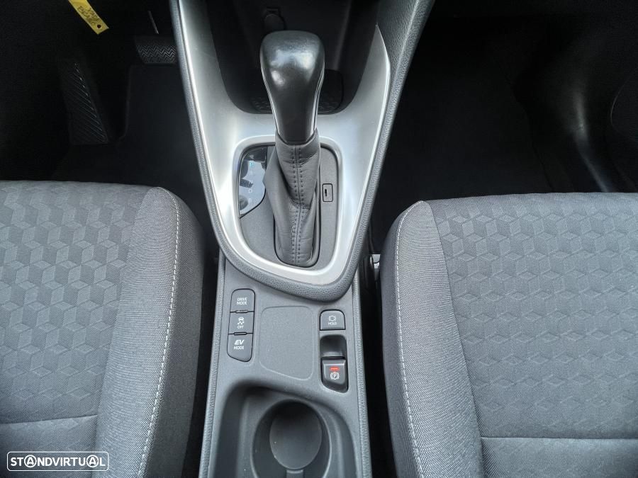 Toyota Yaris 1.5 HDF Comfort Plus - 39