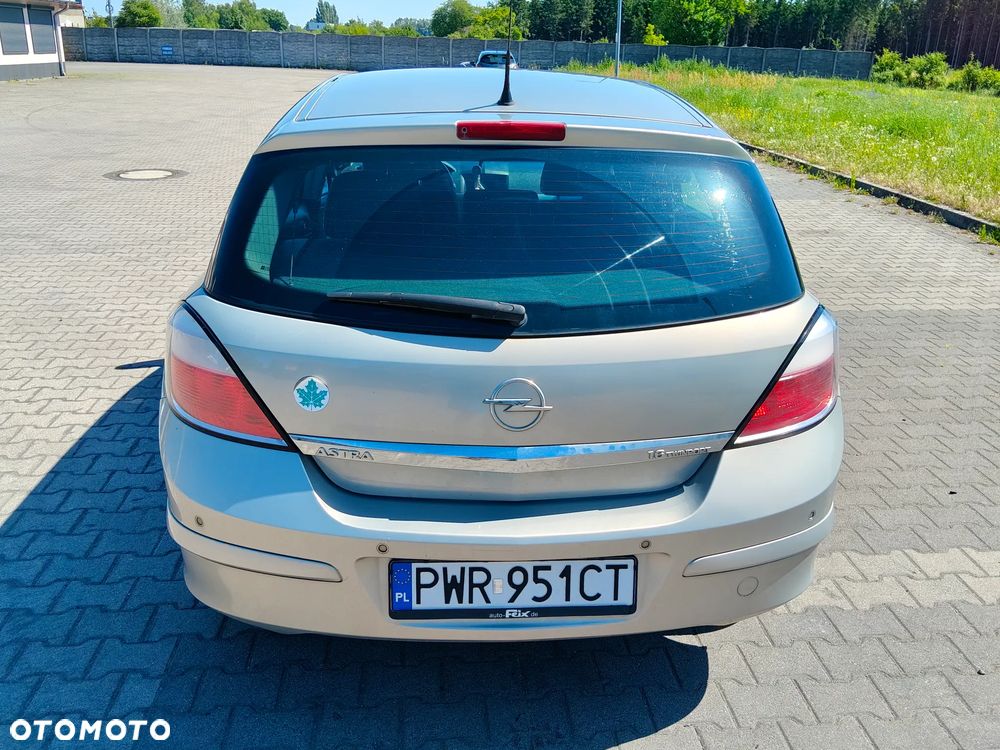 Opel Astra 1.6 Enjoy - 2