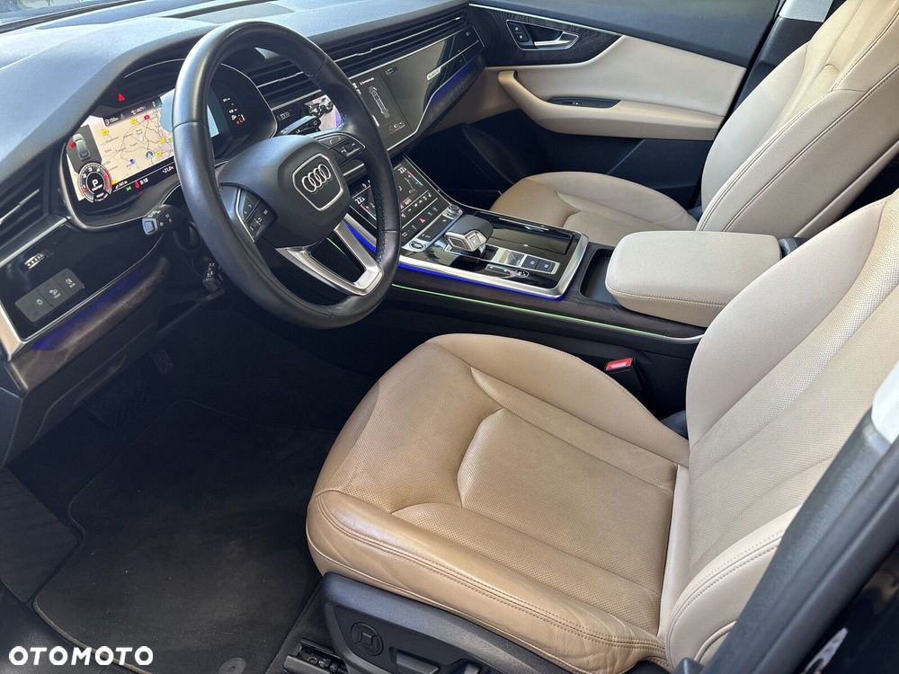 Audi Q7 - 16