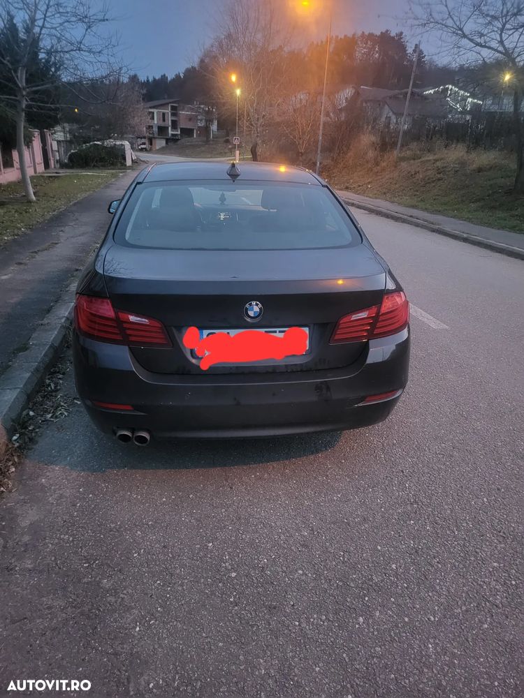 BMW Seria 5 520d xDrive Touring Aut. Luxury Line - 4