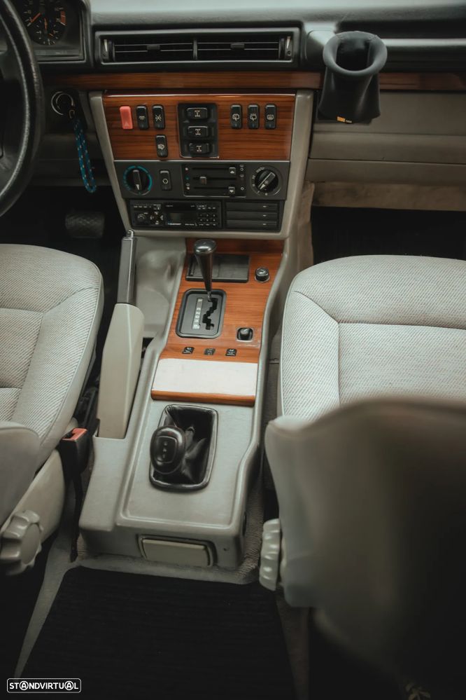 Mercedes-Benz G 300 - 11