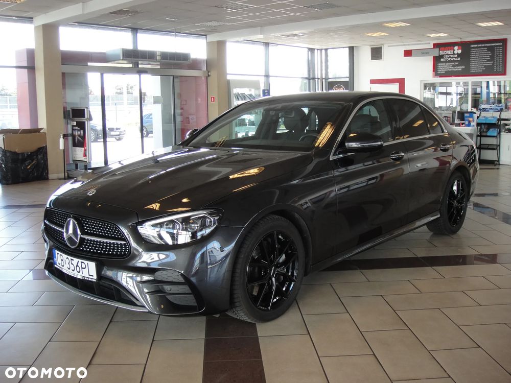 Mercedes-Benz Klasa E 220 d 4-Matic - 3