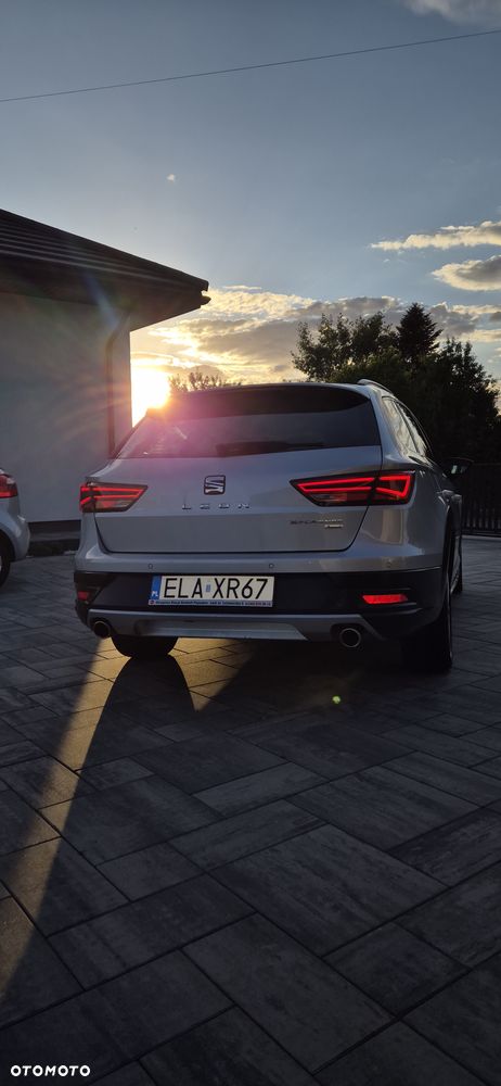Seat Leon 1.8 TSI Xcellence S&S DSG - 18