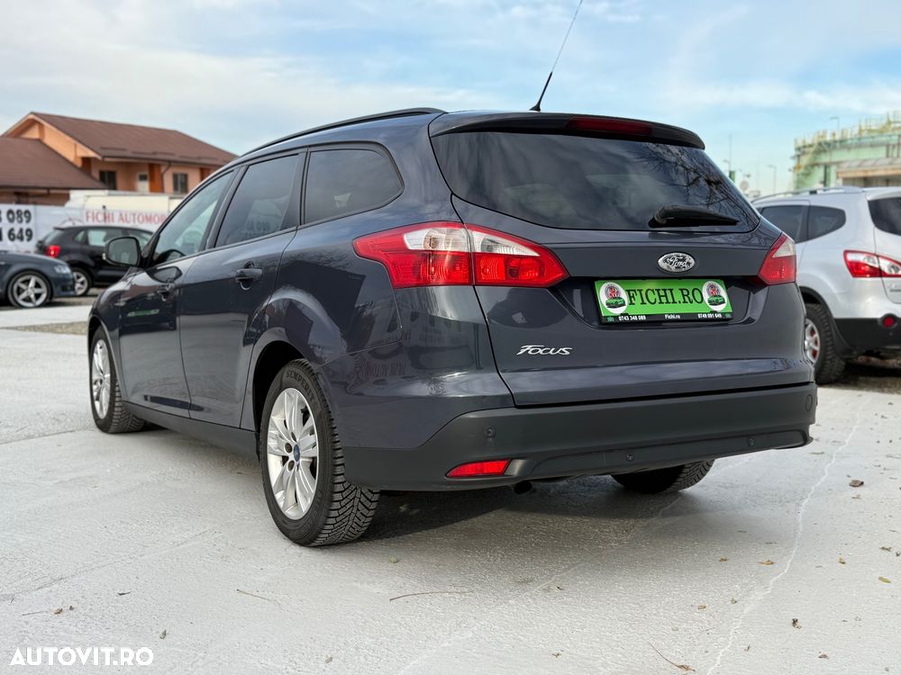 Ford Focus Turnier 1.6 TDCi DPF Titanium - 3