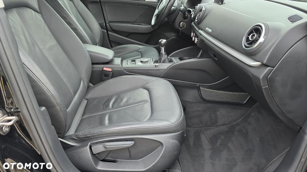 Audi A3 1.6 TDI (clean diesel) S line Sportpaket - 23